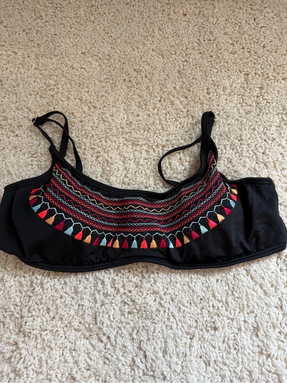 Gibson Latimer Underwire Embroidered Bikini Top XL black, blue, red